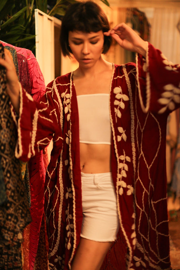 EMBROIDERED KIMONO GINEVRA - sustainably made MOMO NEW YORK sustainable clothing, Kimono slow fashion