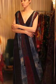 SILK DRESS VICTORIA LINA - sustainably made MOMO NEW YORK sustainable clothing, dresskaftan slow fashion