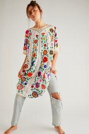 BELLA FLOR EMBROIDERED CAFTAN X FREE PEOPLE - sustainably made MOMO NEW YORK sustainable clothing, dress slow fashion