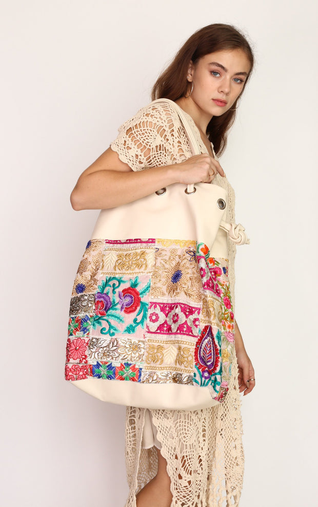 BOHO HOBO EMBROIDERED BAG TOEY - sustainably made MOMO NEW YORK sustainable clothing, offer slow fashion