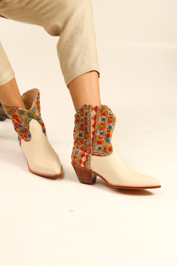 EMBROIDERED INDIAN BOOTS LEEJ - sustainably made MOMO NEW YORK sustainable clothing, boots slow fashion