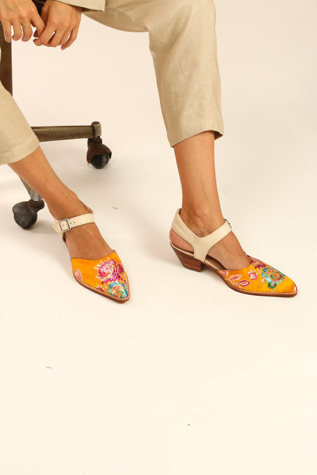 HEELED WESTERN MULES SANDALS SINDA - sustainably made MOMO NEW YORK sustainable clothing, sandals slow fashion