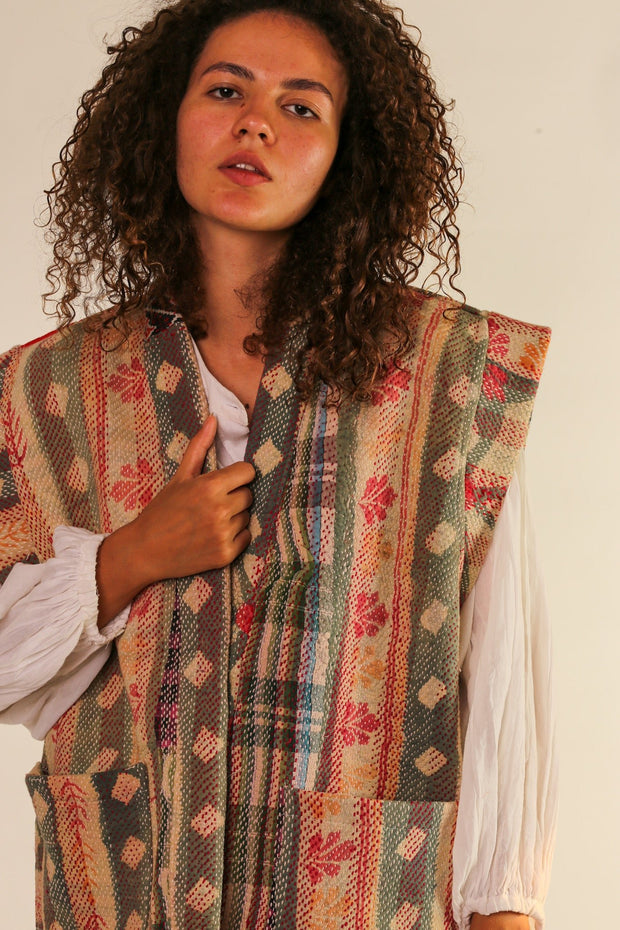 VEST WANISSA KANTHA VINTAGE QUILT - sustainably made MOMO NEW YORK sustainable clothing, slow fashion